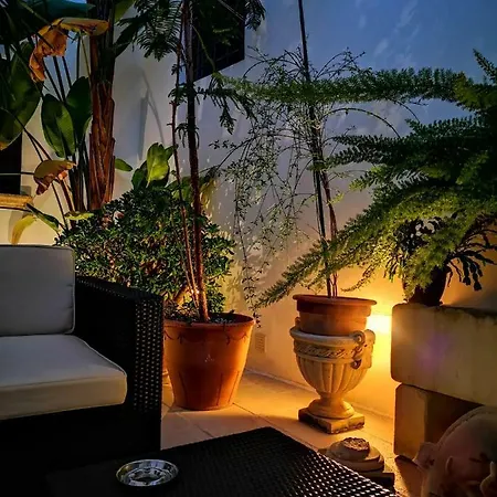 Corti Carmela 住宿加早餐酒店 3*