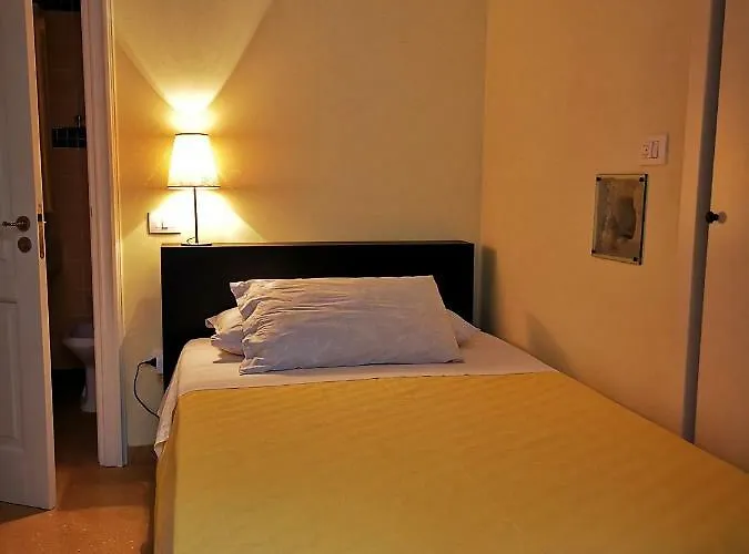 Corti Carmela Bed & Breakfast 3*