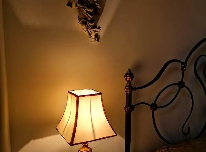 Corti Carmela Bed & Breakfast 3*